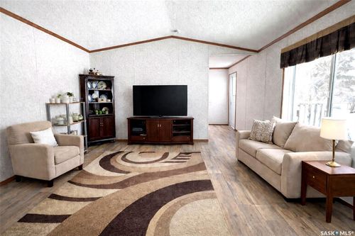 211 Lipton St, Balcarres, SK, S0G0C0 | Card Image