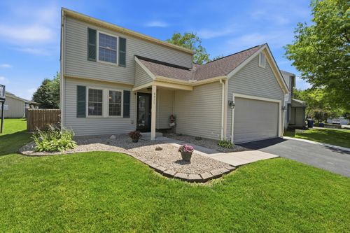 6911 Finchley Dr, Reynoldsburg, OH, 43068-5067 | Card Image
