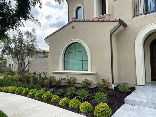130 Interstellar, Irvine, CA, 92618-1321 | Card Image