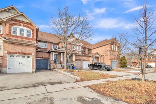 3865 Allcroft Rd, Mississauga, ON, L5N7E3 | Card Image