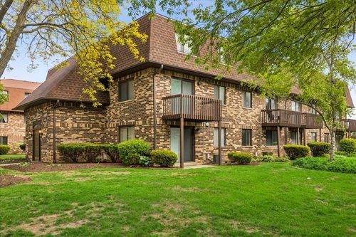 207a-197 Uteg St, Crystal Lake, IL, 60014-7242 | Card Image