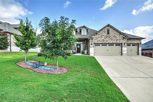 4402 Guildford Dr, Belton, TX, 76513-5946 | Card Image
