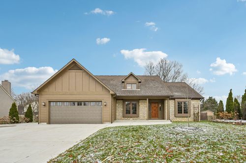 410 Six Pence Cir, Westerville, OH, 43081-5709 | Card Image