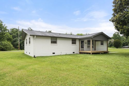 1156 Chestnut Dr, Burns, TN, 37029-6058 | Card Image
