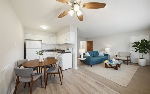 apt-6-1 Dahnert Park Ln, Garfield, NJ, 07026-1656 | Card Image