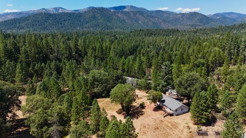 467 Draper Valley Rd, Selma, OR, 97538-9767 | Card Image