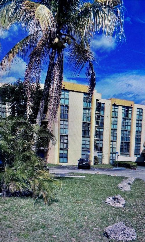 1-11750 Sw 18th St, Miami, FL, 33175-1604 | Card Image