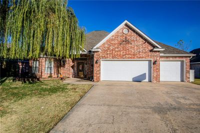 2116 Tall Tree Lane, House other with 4 bedrooms, 2 bathrooms and null parking in Springdale AR | Image 1