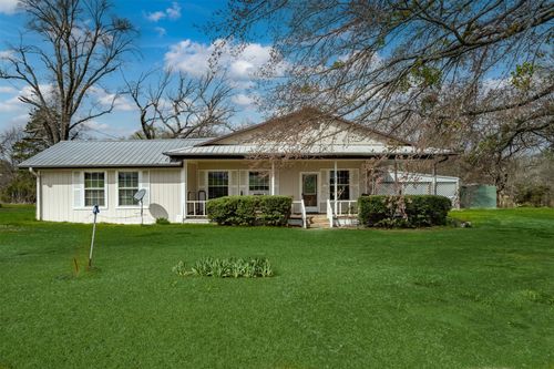 115 County Road 3100, Clarksville, TX, 75426-6611 | Card Image