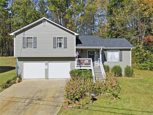 136 Westwood Dr, Dallas, GA, 30132-3506 | Card Image