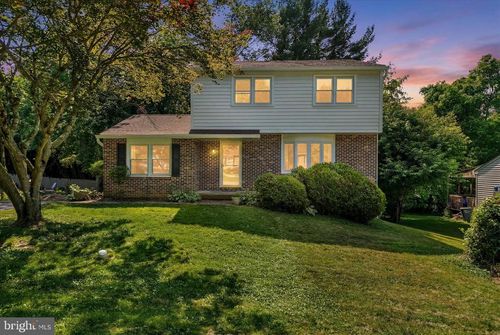 463 Donofrio Dr, DOWNINGTOWN, PA, 19335-2855 | Card Image