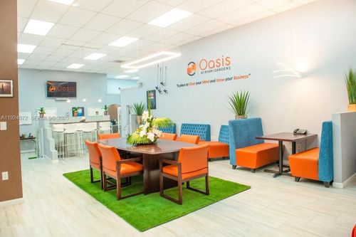 42-640 Nw 183rd St, Miami Gardens, FL, 33169-4470 | Card Image