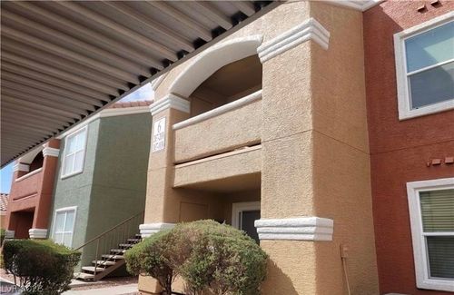 2040-8101 W Flamingo Rd, Las Vegas, NV, 89147-7408 | Card Image