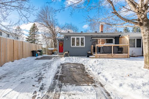 946 Elmsmere Road, Beacon Hill North - South and Area, ON, K1J7T6 | Card Image