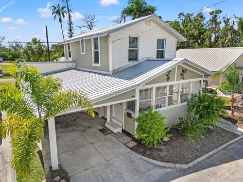 60 Braden Castle Dr, BRADENTON, FL, 34208-1850 | Card Image