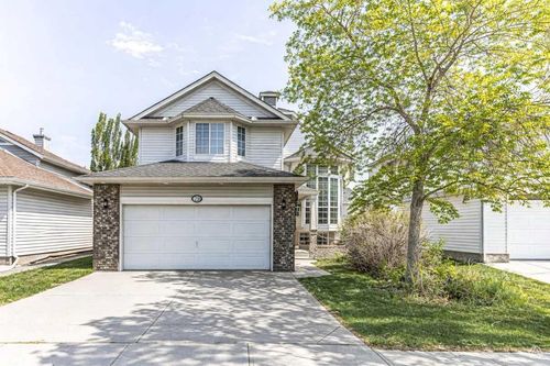 79 W Lakeview Pass, Chestermere, AB, T1X1E7 | Card Image