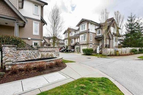 14-8250 209b St, Langley, BC, V2Y0J7 | Card Image