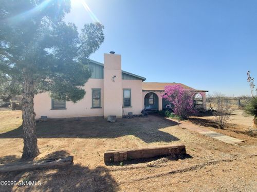 9204 Butterfield Blvd, Las Cruces, NM, 88011-6611 | Card Image