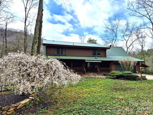 235 Timucua Trl, Waynesville, NC, 28786-0729 | Card Image