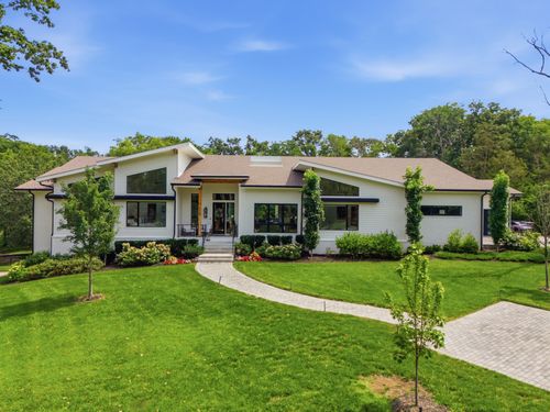 710 Bresslyn Rd, Nashville, TN, 37205-2602 | Card Image