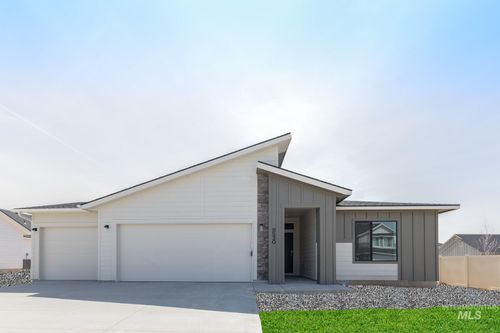 839 Morrow St, Mountain Home, ID, 83647-1247 | Card Image