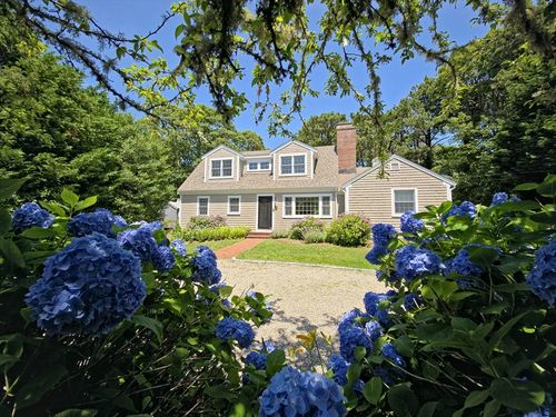 55 Meadow View Rd S, Chatham, MA, 02633-2622 | Card Image