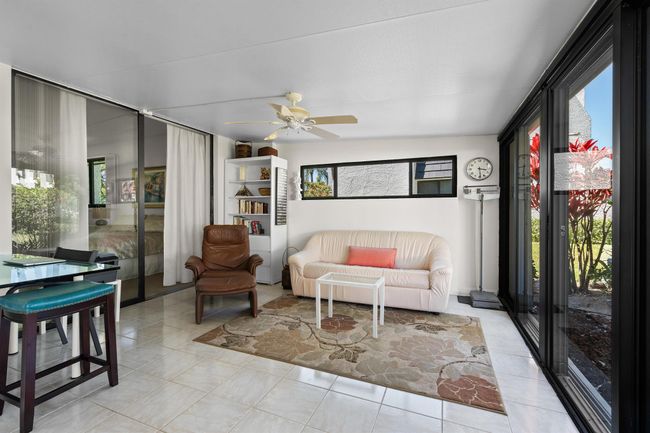 4234 Deste Ct, Condo with 3 bedrooms, 3 bathrooms and null parking in Lake Worth FL | Image 12
