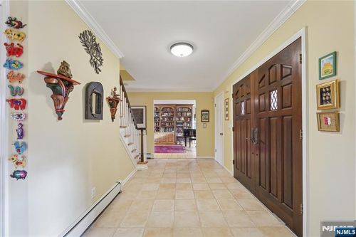 45 Hickory Ln, Closter, NJ, 07624-2322 | Card Image