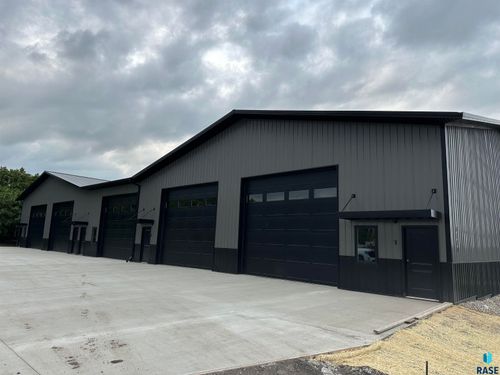 3-6553 Nordstrom Trl Trail, Wentworth, SD, 57075 | Card Image