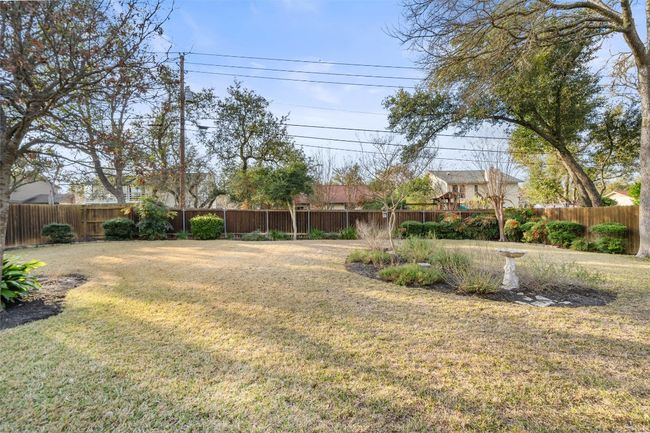 6523 Heron Dr, House other with 4 bedrooms, 3 bathrooms and 4 parking in Austin TX | Image 35