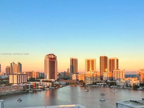 16e-427 Golden Isles Dr, Hallandale Beach, FL, 33009-7546 | Card Image