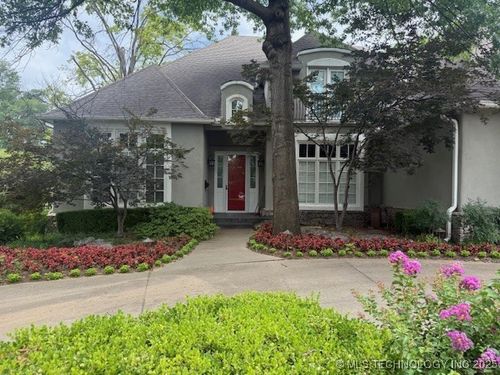 3661 S Lewis Ave, Tulsa, OK, 74105-3533 | Card Image