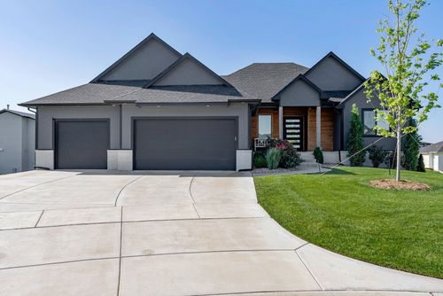 268 S Wellcrest Ct, Goddard, KS, 67052-2500 | Card Image