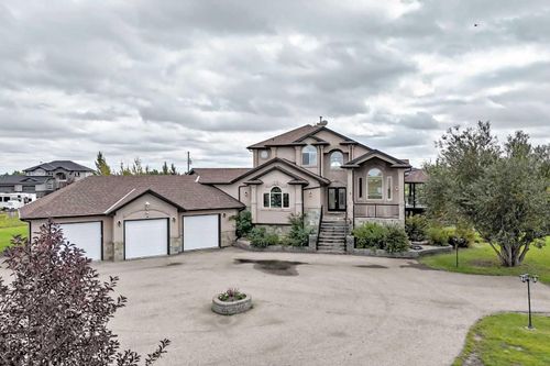 8 Shore Drive, Rural Rocky View County, AB, T1Z0H6 | Card Image