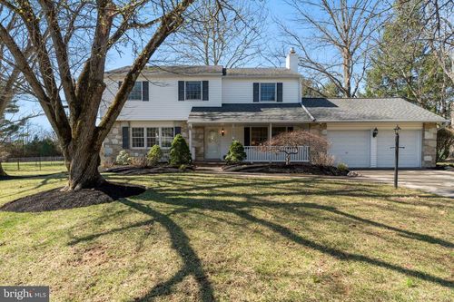 1553 Bauman Dr, AMBLER, PA, 19002-3203 | Card Image