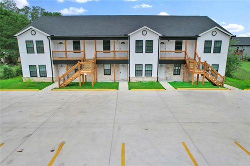 614 Elberta St, Fort valley, GA, 31030-3607 | Card Image