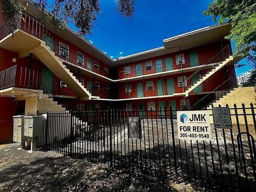 8-3669 Thomas Ave, Miami, FL, 33133-5747 | Card Image