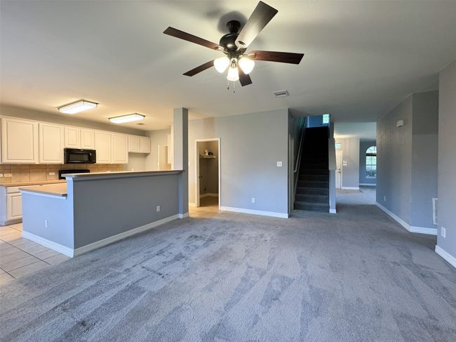 Living Room | Image 8