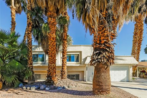 1990 Cobra Ct, Las Vegas, NV, 89142-1722 | Card Image