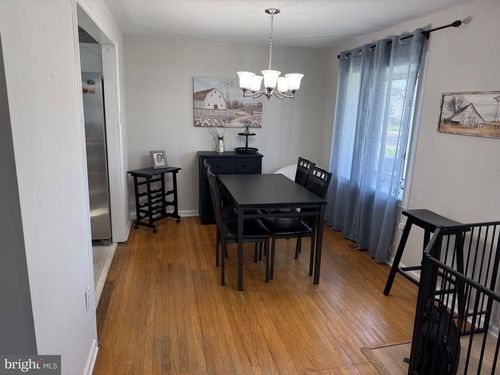 431 N Forklanding Rd, MAPLE SHADE, NJ, 08052-1147 | Card Image