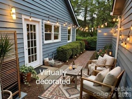 10 Laurel Place Dr, Asheville, NC, 28803-9574 | Card Image