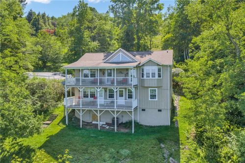 844 Alpine Dr, Blowing Rock, NC, 28605-9303 | Card Image