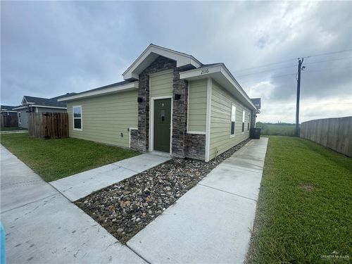 2114 E Valley Cir, La Feria, TX, 78559-2126 | Card Image