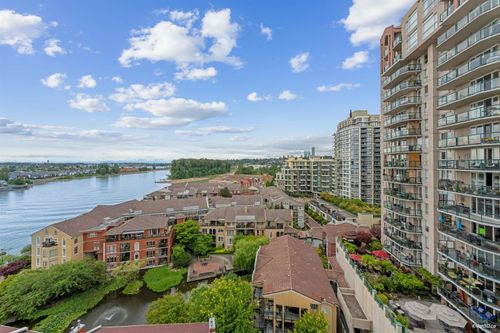 1207-8 Laguna Crt, New Westminster, BC, V3M6M6 | Card Image