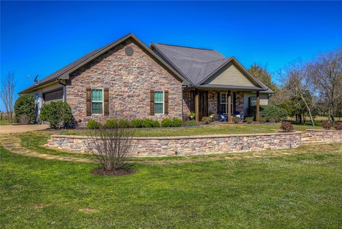 950 Rs County Road 1520, Point, TX, 75472-5124 | Card Image