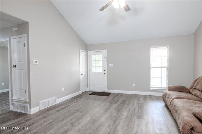 09-Living Room | Image 9
