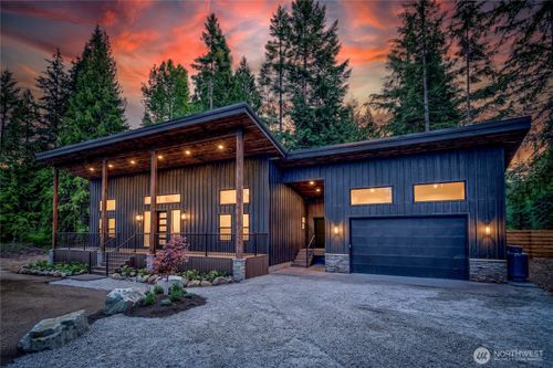 73 Headwater Ln, Leavenworth, WA, 98826-7807 | Card Image