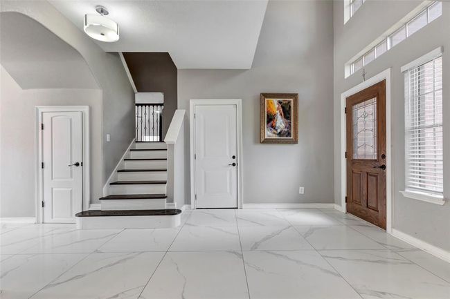Entry | Image 5