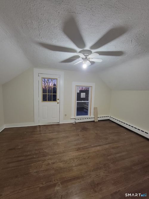 apt-3-260 Summit St, Willimantic, CT, 06226-2327 | Card Image