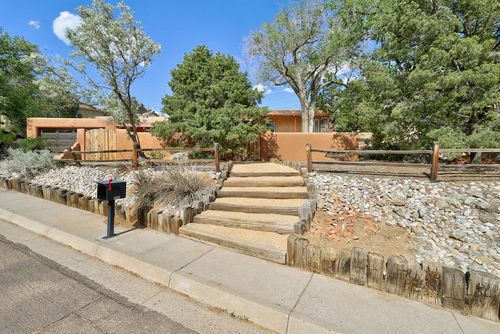 510 Camino De La Sierra, Albuquerque, NM, 87123-2405 | Card Image